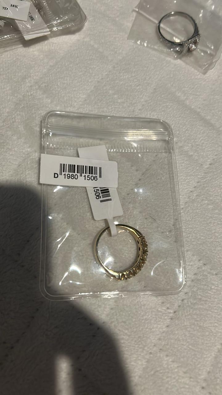 Half Eternity Diamond